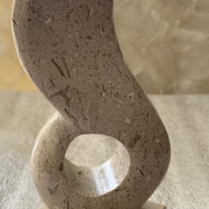 Escultura "Madonna con Niño" | Mármol Travertino Claro (Edición Clásica)