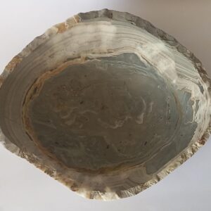 %f0%9f%97%bf-tazon-escultorico-marmol-gris-con-borde-rustico-edicion-monumental