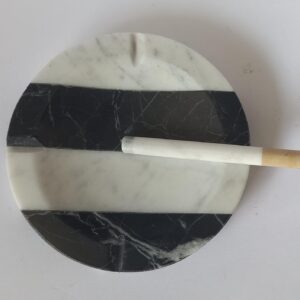 🌓 Cenicero Circular "Eclipse" | Mármol Bicolor Negro y Blanco